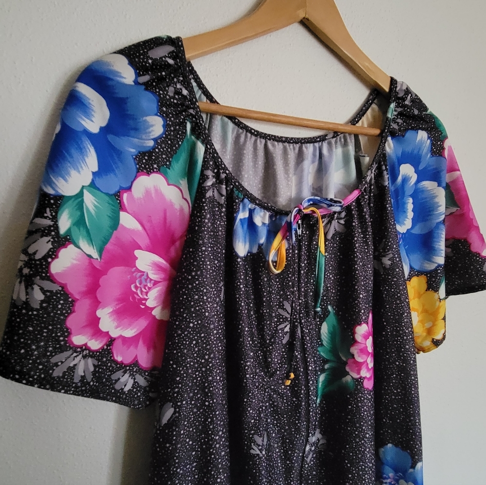 Vintage Tiger Lily Nightgown/Housedress/Pajamas